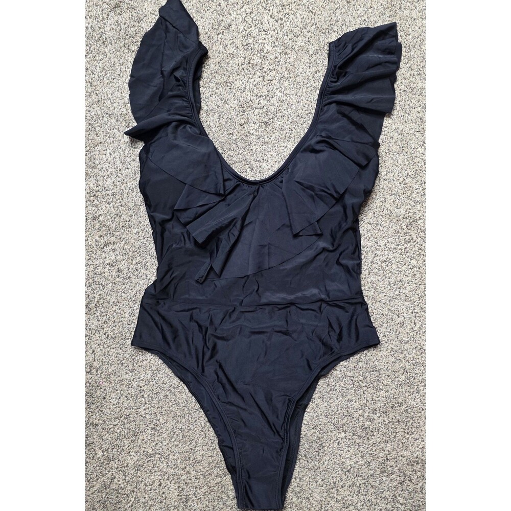 NWT Cupshe One Piece Swimsuit Size Medium Ruffle Deep V Neck Slimming